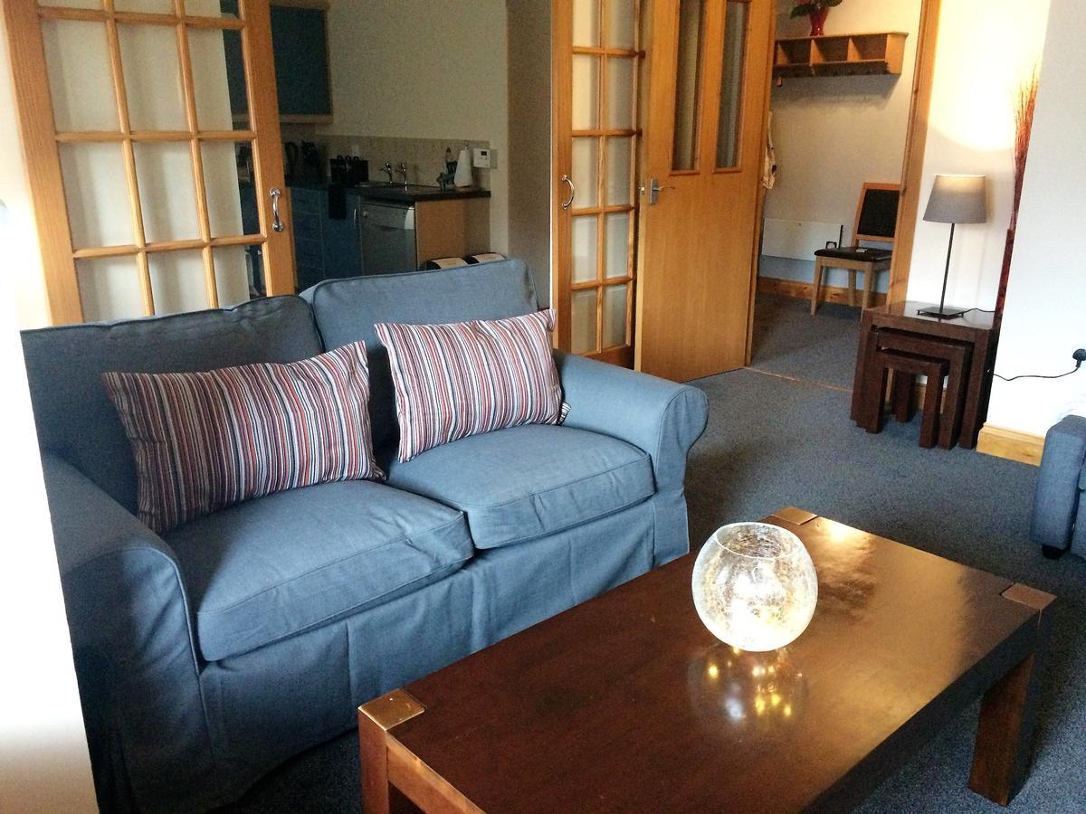 Dunroamin Self-Catering Apartment Авимор Экстерьер фото